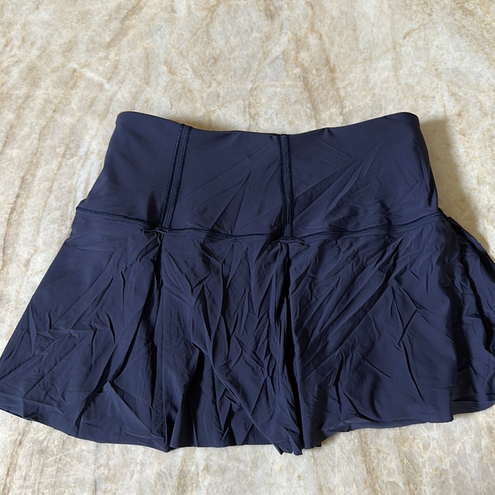 Lululemon pleated tennis skirt size 4